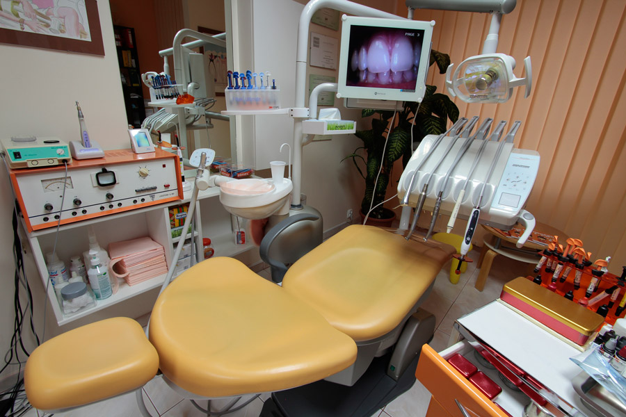 Gabinet Stomatologiczny - fotel dentystyczny